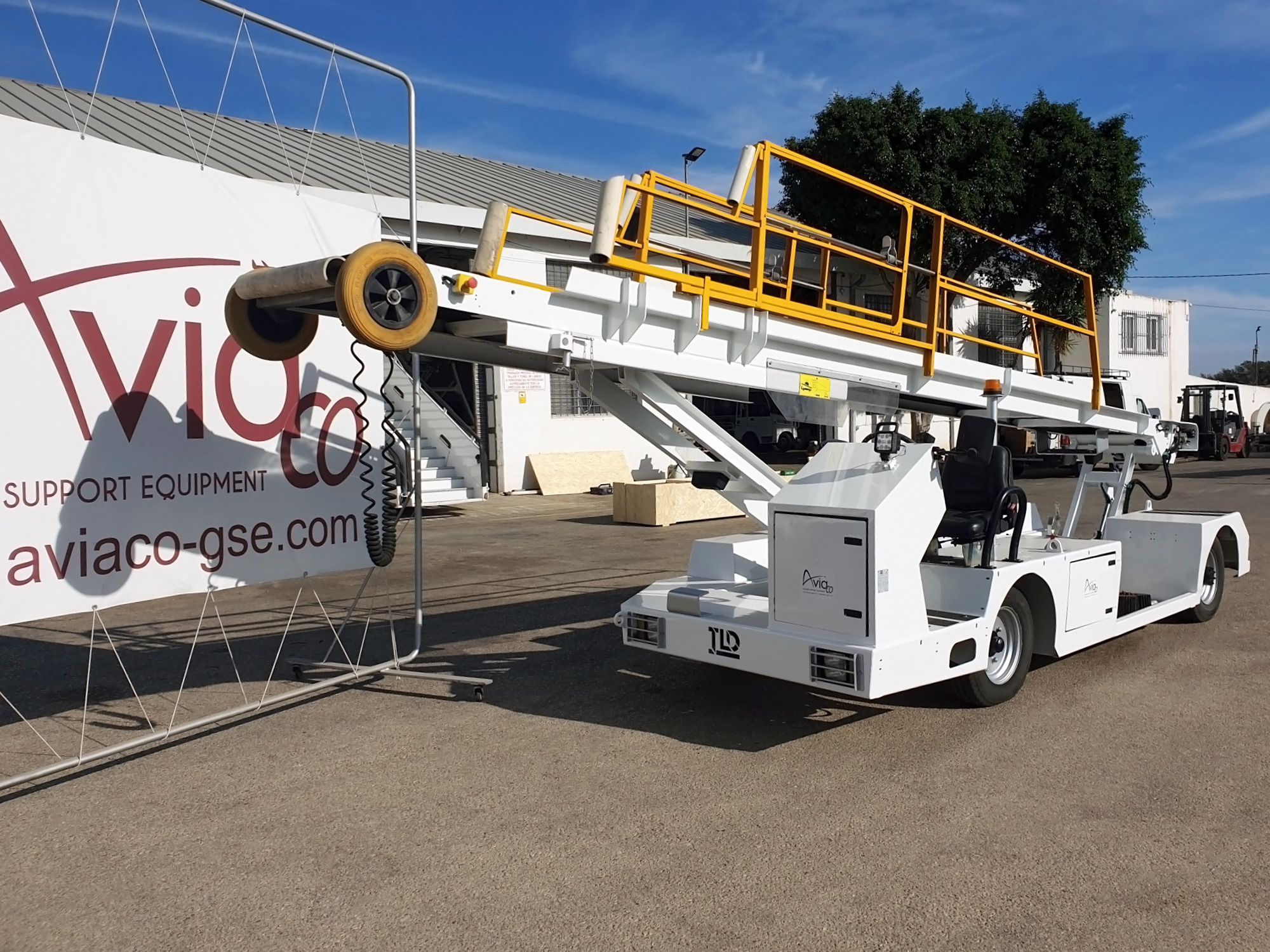 AVIACO GSE - Аэродромная техника CHARLATTE - дизель undefined: фото 11