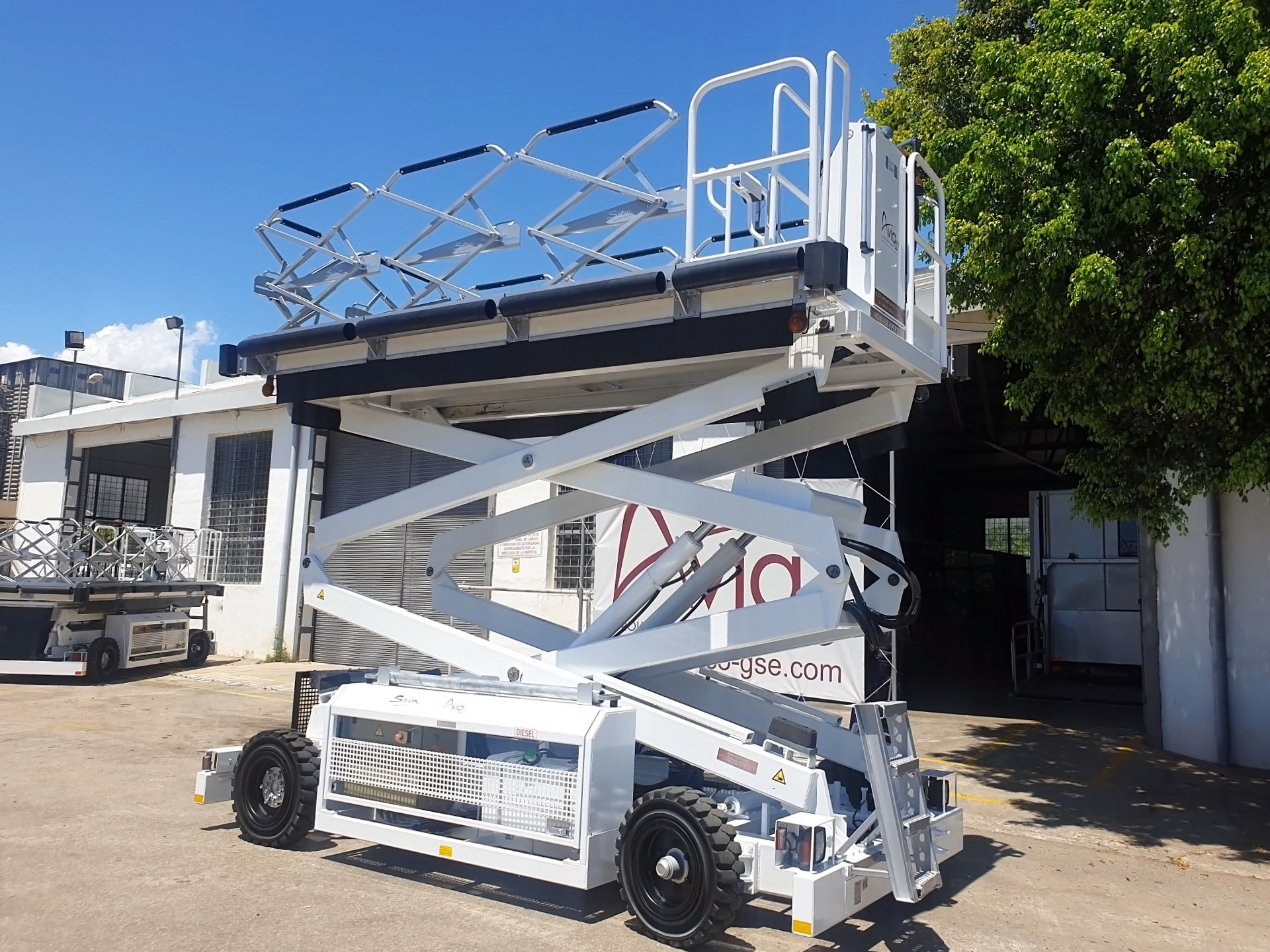 AVIACO GSE - Аэродромная техника CHARLATTE - дизель undefined: фото 18