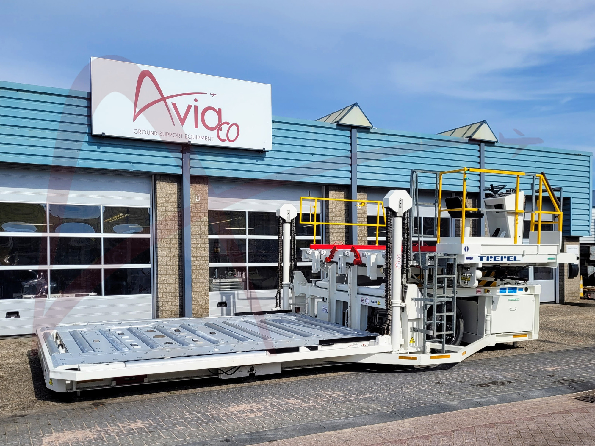 AVIACO GSE - Аэродромная техника CHARLATTE - дизель undefined: фото 1