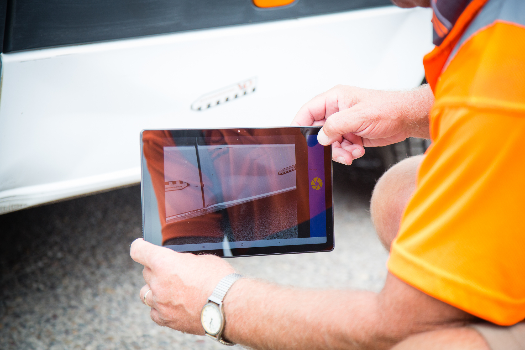 COMMERCIAL VEHICLE AUCTIONS LIMITED - Тягачи MERCEDES-BENZ undefined: фото 11