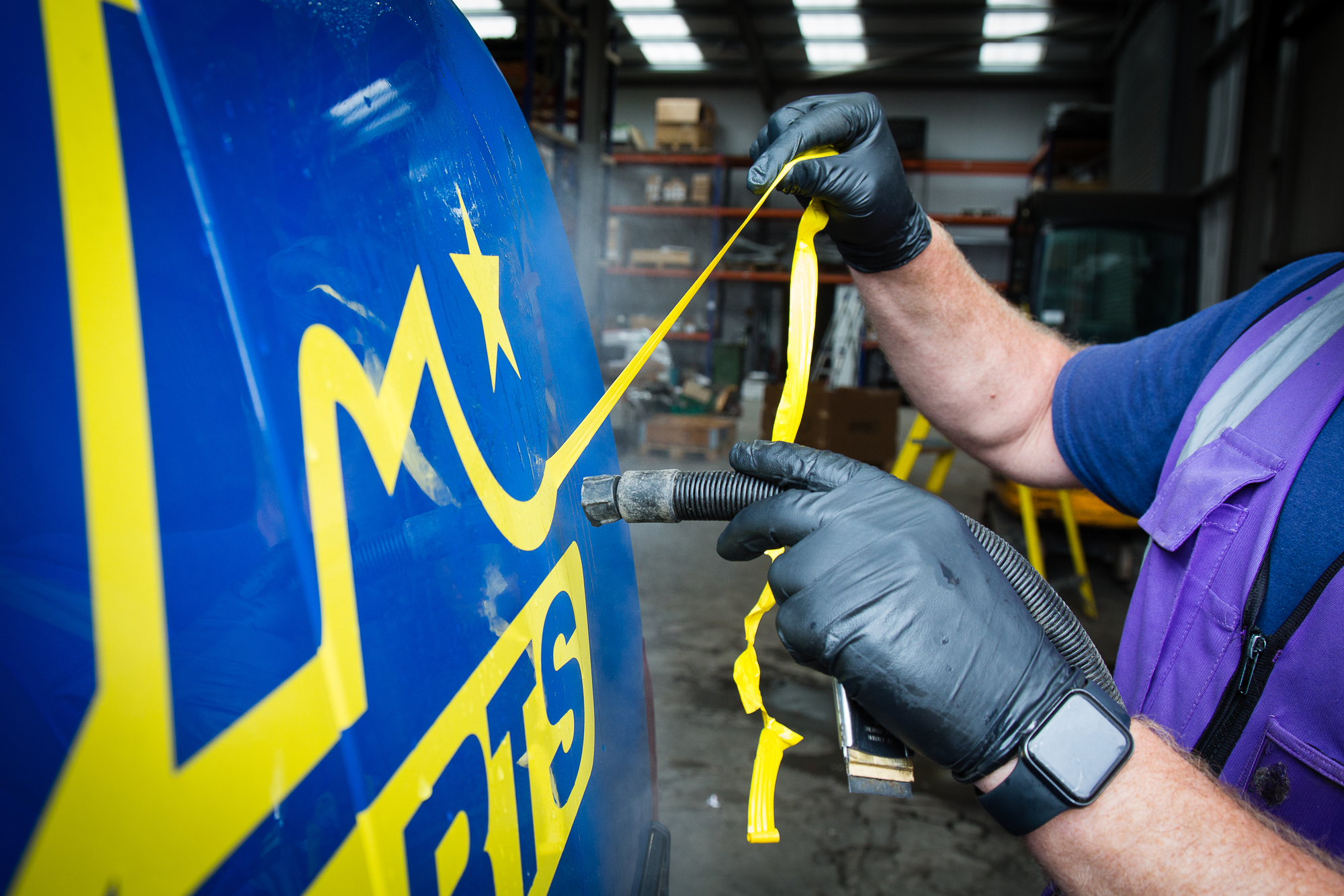 COMMERCIAL VEHICLE AUCTIONS LIMITED - Тягачи MERCEDES-BENZ undefined: фото 8