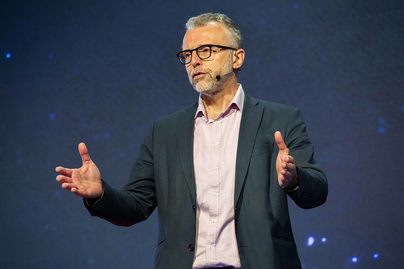 Auto Henze - Грузовики - 4х2, дизель, Коробка передач: автоматическая, Кондиционер undefined: фото 7