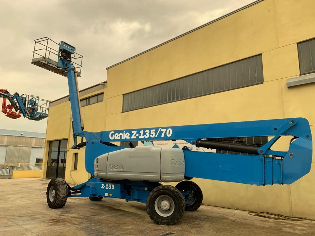 Centro Elevatori SRL - объявления о продаже undefined: фото 16