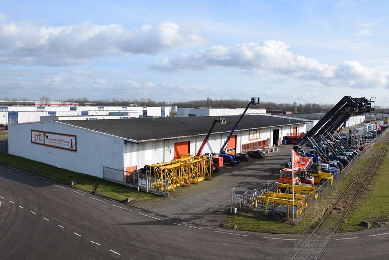 MTC Forklifts b.v. - Погрузочно-разгрузочная техника TCM - дизель undefined: фото 1