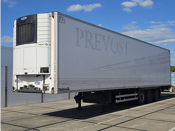 : фото в шапке страницы