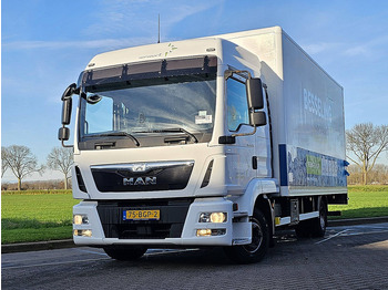 Грузовик с закрытым кузовом MAN TGL 12.220