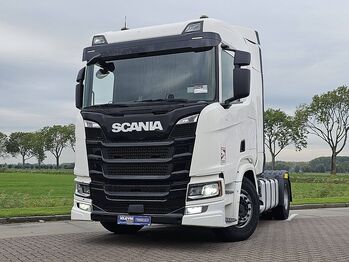 Тягач SCANIA R 450