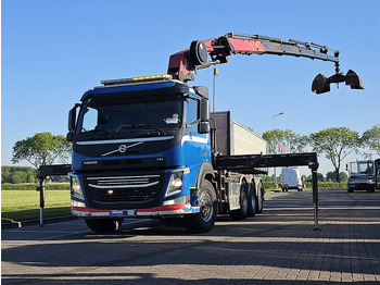 Грузовик бортовой/ Платформа VOLVO FM 460