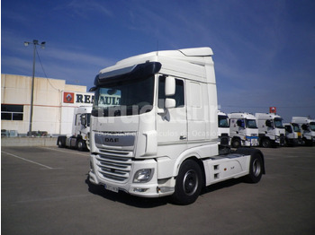 Тягач DAF XF 530