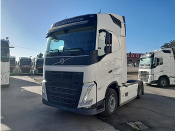 Тягач VOLVO FH