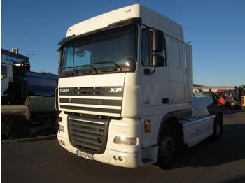 Тягач DAF XF 105 460