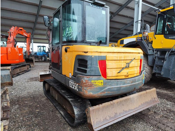 : фото в шапке страницы