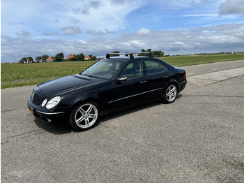 Легковой автомобиль MERCEDES-BENZ