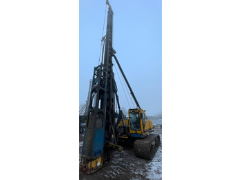 : фото в шапке страницы