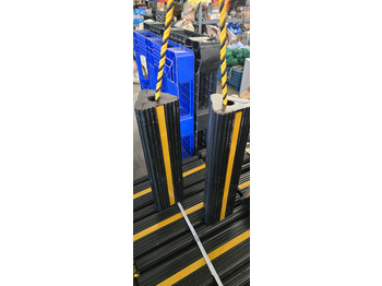 Аэродромная техника AirBusiness GSE aircraft shocks: фото 2 Аэродромная техника AirBusiness GSE aircraft shocks: фото 2