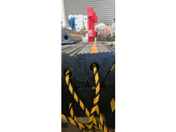 Аэродромная техника AirBusiness GSE aircraft shocks: фото 3 Аэродромная техника AirBusiness GSE aircraft shocks: фото 3