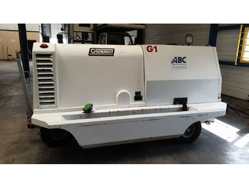 Аэродромный источник питания GUINAULT