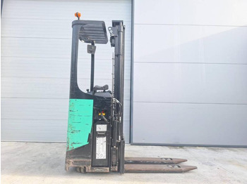 Штабелер Caterpillar NSR16N: фото 3 Штабелер Caterpillar NSR16N: фото 3