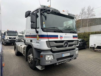 Тягач MERCEDES-BENZ Actros 1846