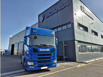 Тягач SCANIA R 450