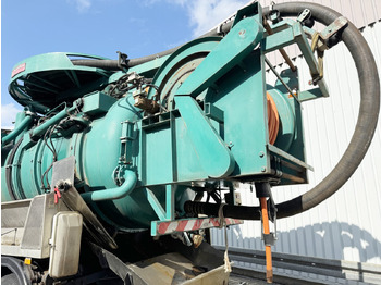 Грузовик Mercedes-Benz Actros 3348 6x4 Actros 3348 6x4, V8, Kroll Saug-/Spülwagen ca. 14m³, Wasserrückgewinnung, Funk: фото 4 Грузовик Mercedes-Benz Actros 3348 6x4 Actros 3348 6x4, V8, Kroll Saug-/Spülwagen ca. 14m³, Wasserrückgewinnung, Funk: фото 4