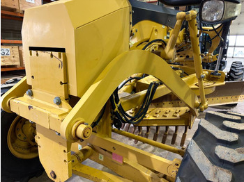 Навесное оборудование CATERPILLAR