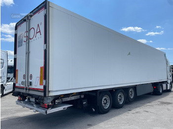 Полуприцеп-рефрижератор SCHMITZ: фото 4 Полуприцеп-рефрижератор SCHMITZ: фото 4