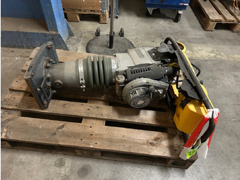 : фото в шапке страницы