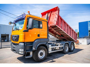 Самосвал MAN TGS 33.440