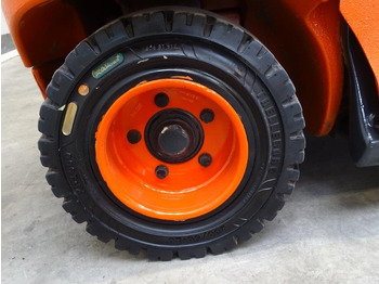 Электропогрузчик Linde E30-01 - TRIPLEX: фото 4 Электропогрузчик Linde E30-01 - TRIPLEX: фото 4