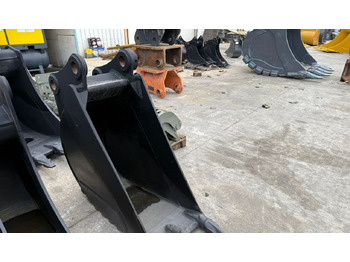 Ковш для экскаватора KOMATSU