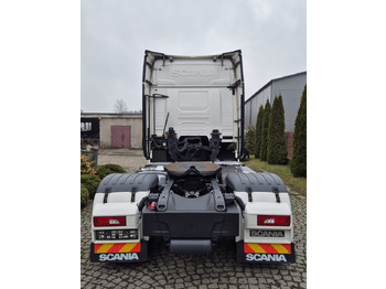 Тягач Scania R500: фото 5