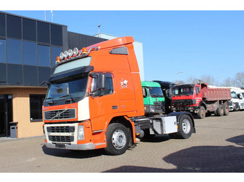 Тягач VOLVO FM 430