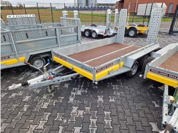 Прицеп для спецтехники BRIAN JAMES TRAILERS