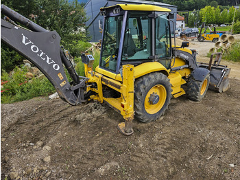 Экскаватор-погрузчик VOLVO BL71: фото 3