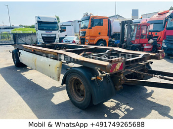 : фото в шапке страницы