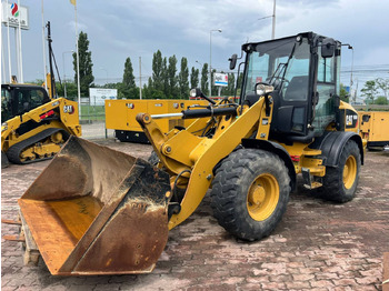 Колёсный погрузчик CATERPILLAR 908M