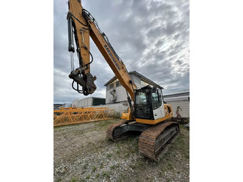 Гусеничный экскаватор LIEBHERR R 922