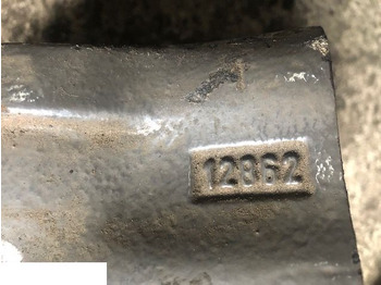 Поворотный кулак для Сельскохозяйственной техники Claas Jaguar - Zwrotnica Zwolnica Piasta Koła: фото 2