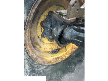 Поворотный кулак JOHN DEERE