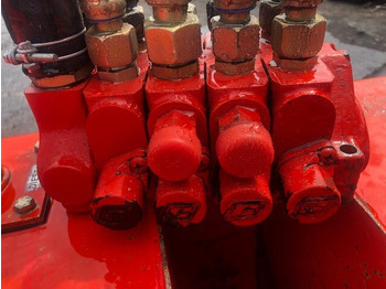 Гидравлический клапан для Телескопических погрузчиков Manitou 928 Rozdzielacz Hydrauliczny: фото 5 Гидравлический клапан для Телескопических погрузчиков Manitou 928 Rozdzielacz Hydrauliczny: фото 5