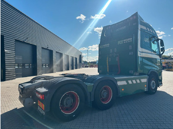 Тягач Volvo FH 540 6x4: фото 3