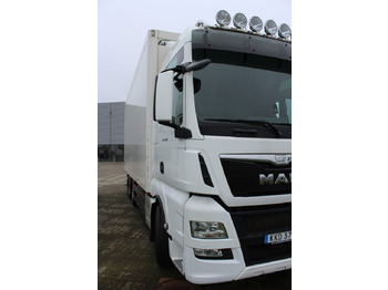 Грузовик с закрытым кузовом MAN TGX 26.480 6×2-4 Skåp/Fjärr: фото 2 Грузовик с закрытым кузовом MAN TGX 26.480 6×2-4 Skåp/Fjärr: фото 2