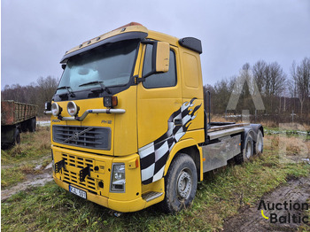 Тягач VOLVO FM12