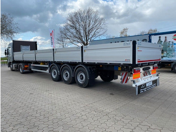 Полуприцеп бортовой/ Платформа Kässbohrer Bordwandauflieger Twistlocks: фото 2 Полуприцеп бортовой/ Платформа Kässbohrer Bordwandauflieger Twistlocks: фото 2