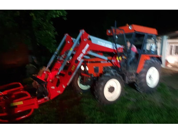 Фронтальный погрузчик для трактора METAL-TECHNIK