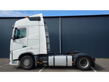 Тягач VOLVO FH 460