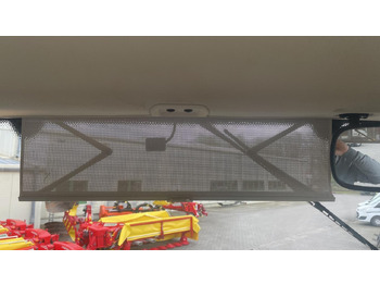 Трактор John Deere 6195R: фото 3 Трактор John Deere 6195R: фото 3