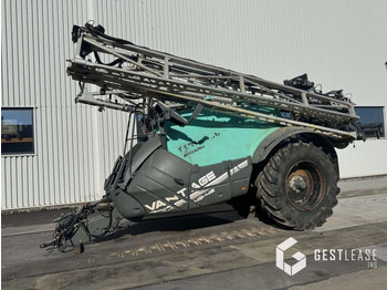 Прицепной опрыскиватель BERTHOUD