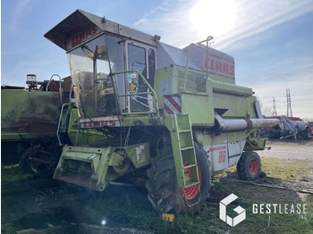 Зерноуборочный комбайн CLAAS Dominator 86